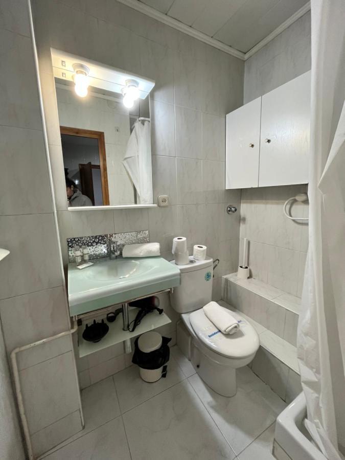 Bugo Luis Apartament Διαμέρισμα Βαρκελώνη Εξωτερικό φωτογραφία